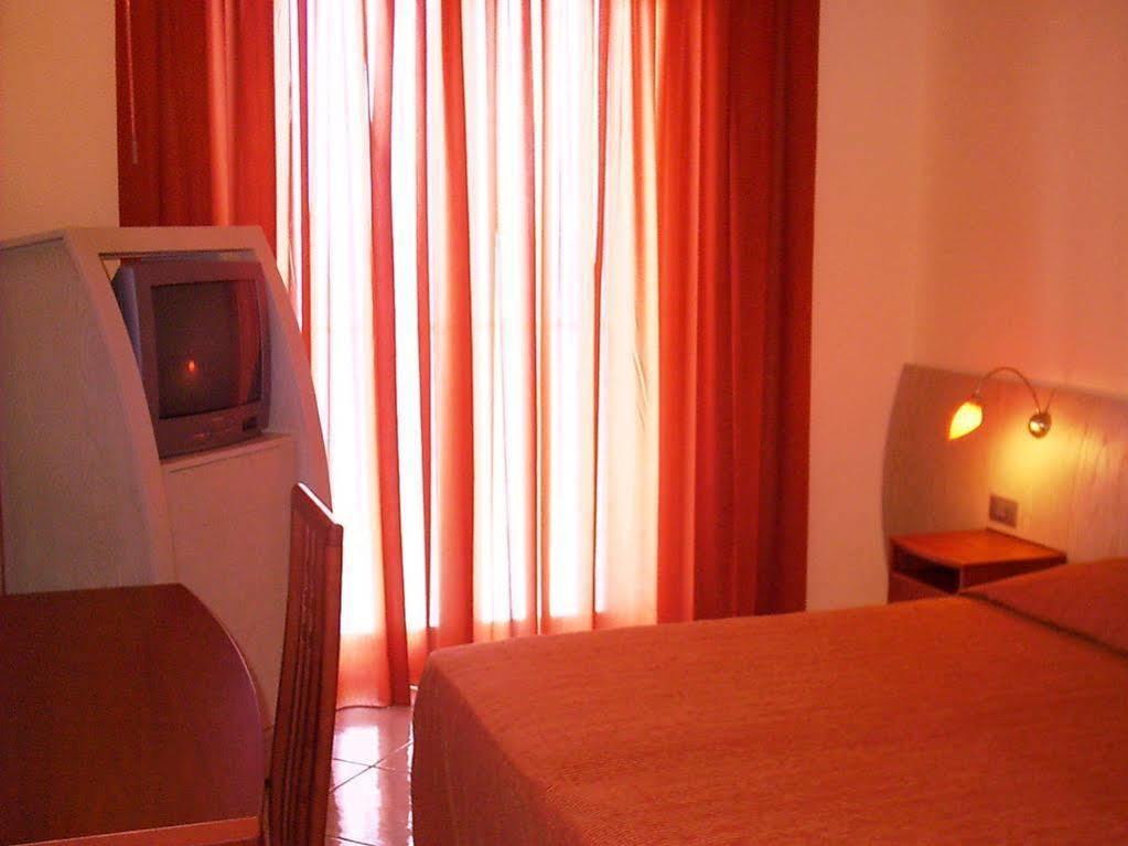 Meridian Hotel Terme Luigiane Zewnętrze zdjęcie
